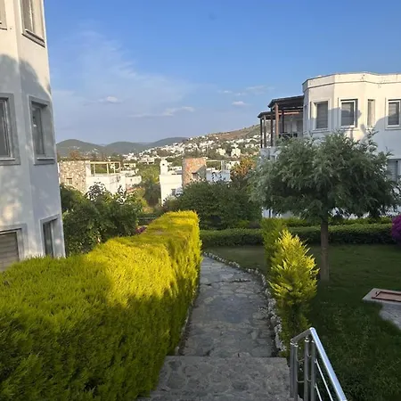 Tuerkbuekuende Manzarali Yeni * בודרום